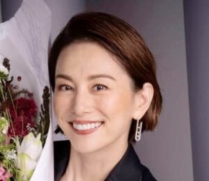米倉涼子